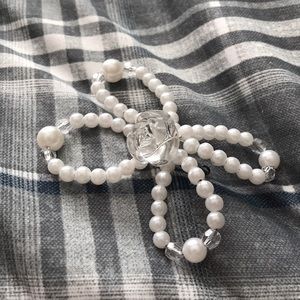 Pearl and clear rose flower hair piece